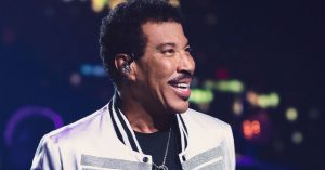 Lionel Richie Is ‘Back to Las Vegas’ at Encore Theater, On The Strip
