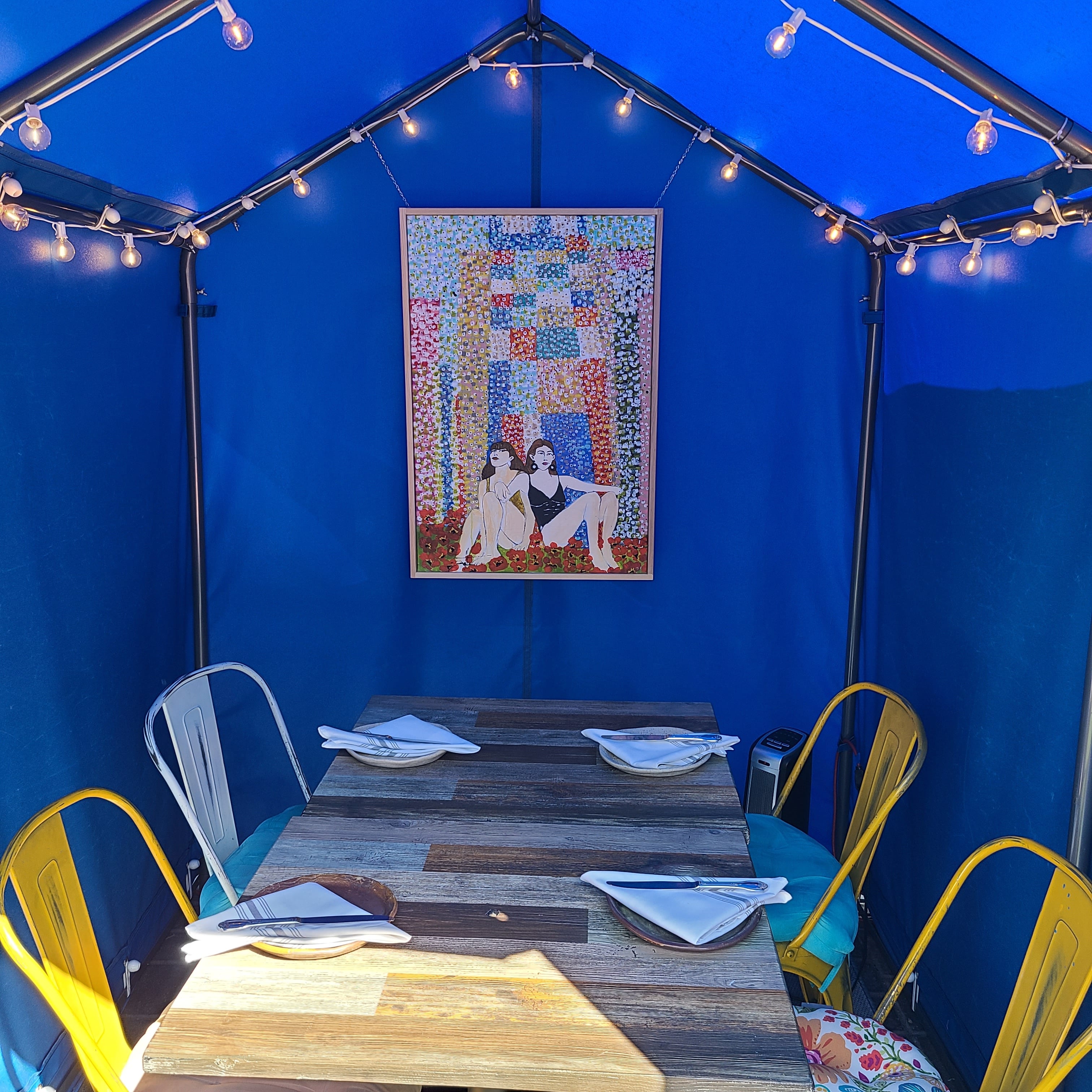 dining pod at Esther's 2021 with art