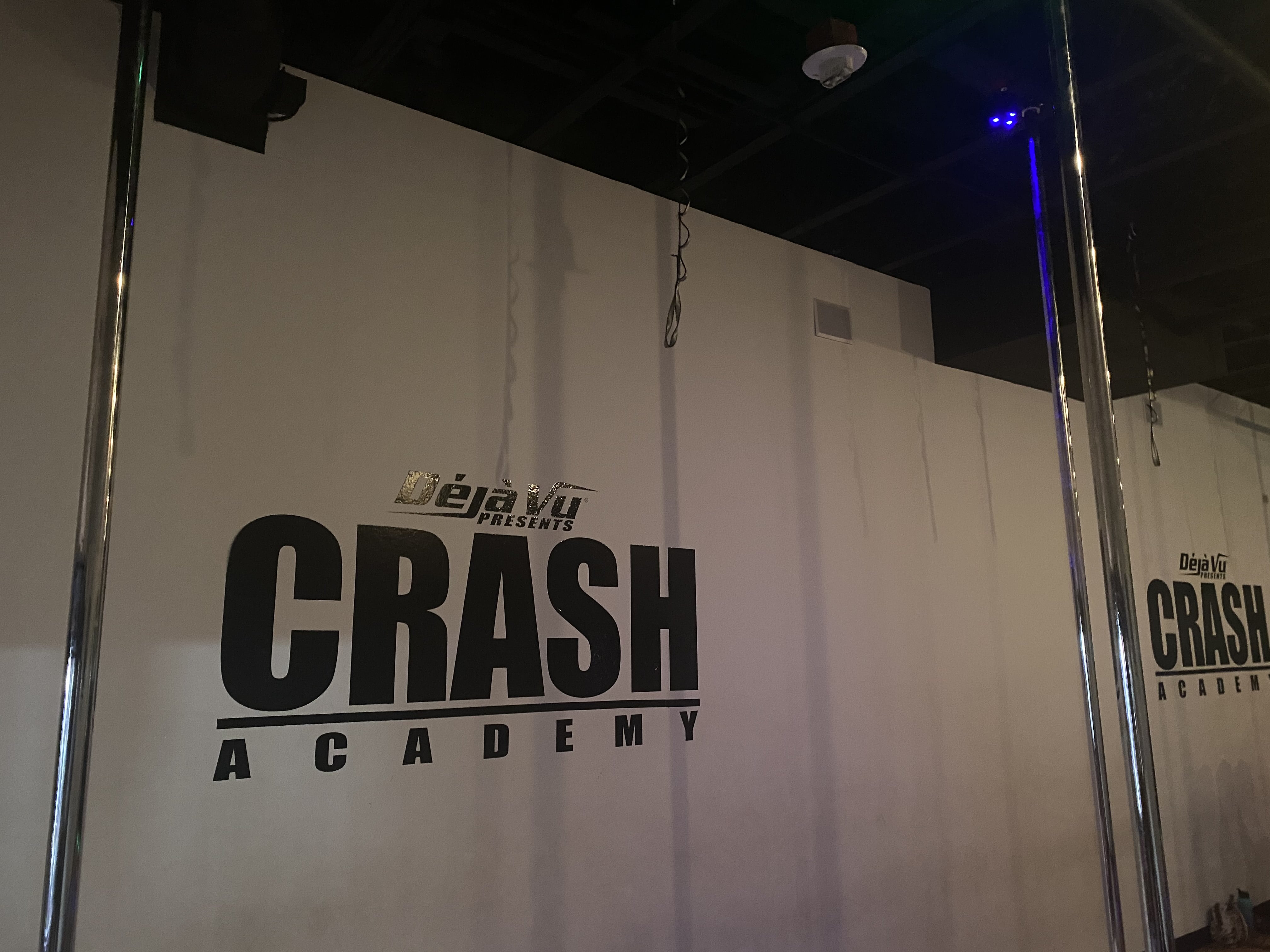 deja vu crash academy studio
